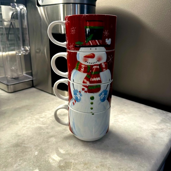 Pier 1 Imports Christmas Stackable Snowman Mug Set of 4 with Rack - Picture 8 of 15